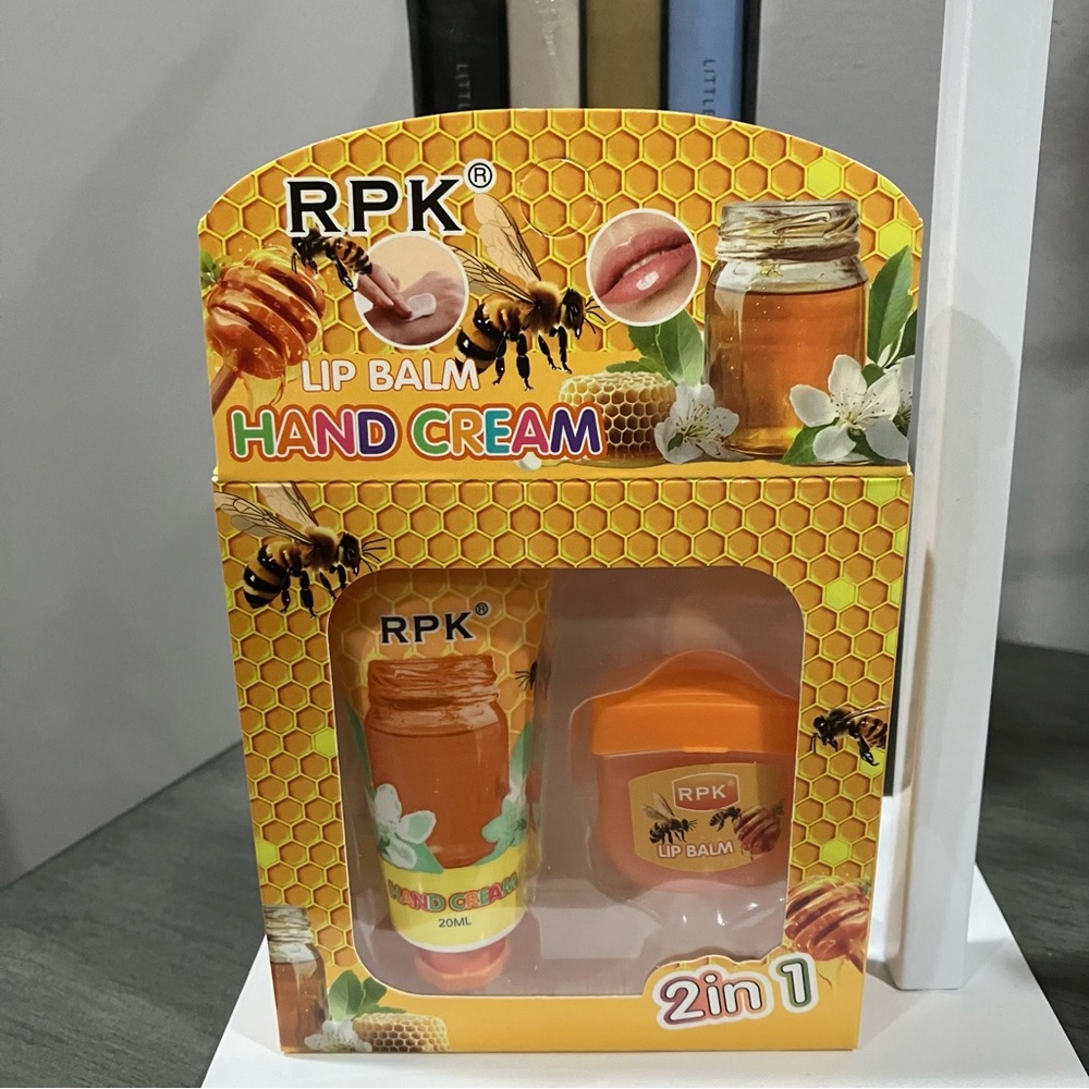 Lip Balm and Hand Cream Set